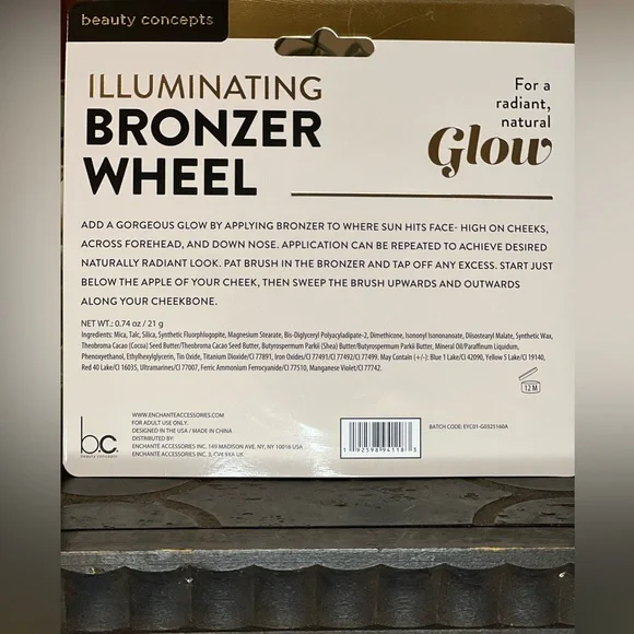 Beauty Concepts Illuminating Bronzer Wheel - Natural Tan - Picture 2 of 2